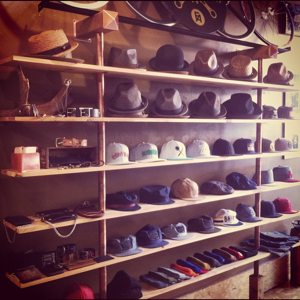 Rouler très très vite avec style grâce à la boutique Brakeless