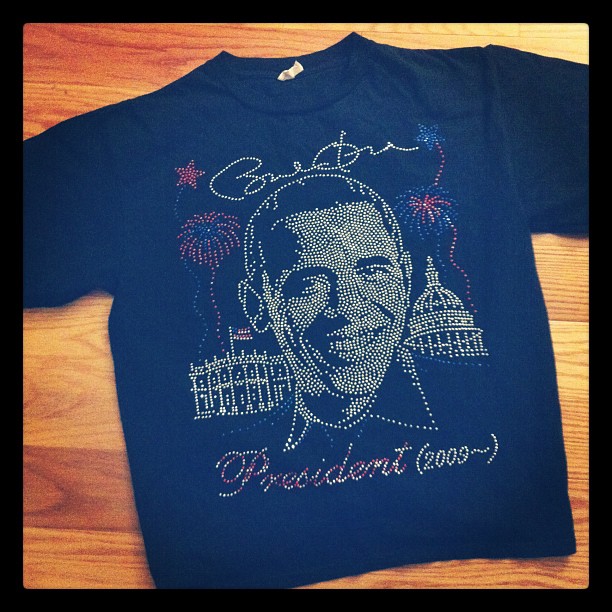 Inspiration : faire deux looks avec un chandail qui célèbre la victoire d&#039;Obama (yes!)