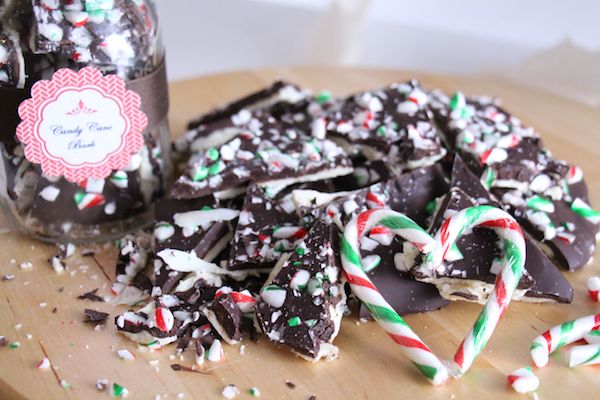 Recette de bark aux cannes de Noël. Omnomnom!