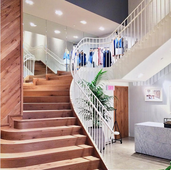 Le plus gros Aritzia au Canada est maintenant ouvert sur Ste-Catherine!