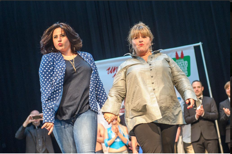 Son petit look : la très drôle Mélanie Ghanimé!