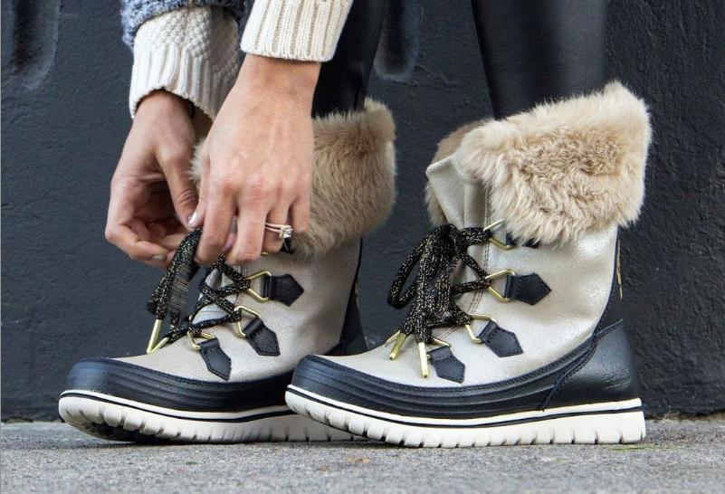Des petits looks qui mettent en vedette l&#039;accessoire incontournable : VOS BOTTES D&#039;HIVER!