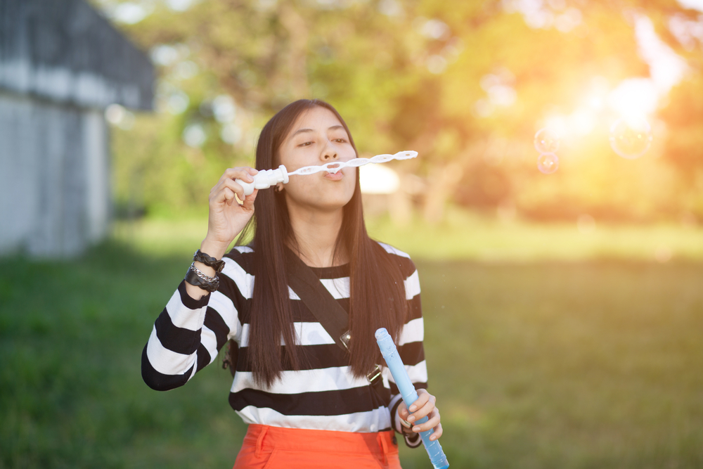 Être une fille née en 2000 : la bataille féministe n&#039;est pas finie