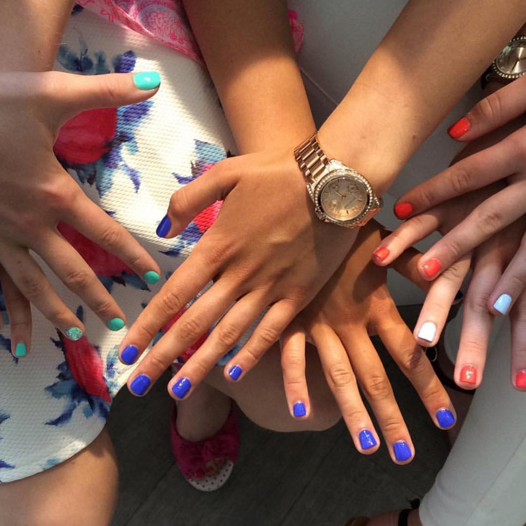 Les 6 couleurs incontournables de l&#039;été sont ici!