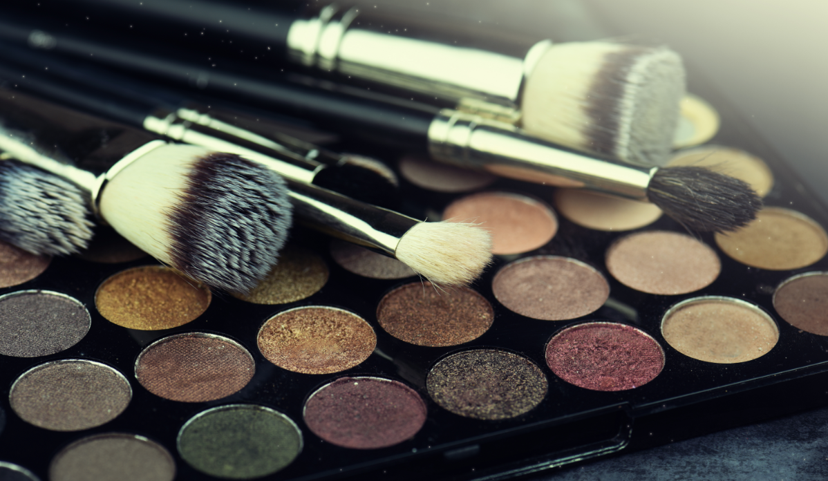 L'ombre à paupières, un produit qui vous en fait économiser d'autres