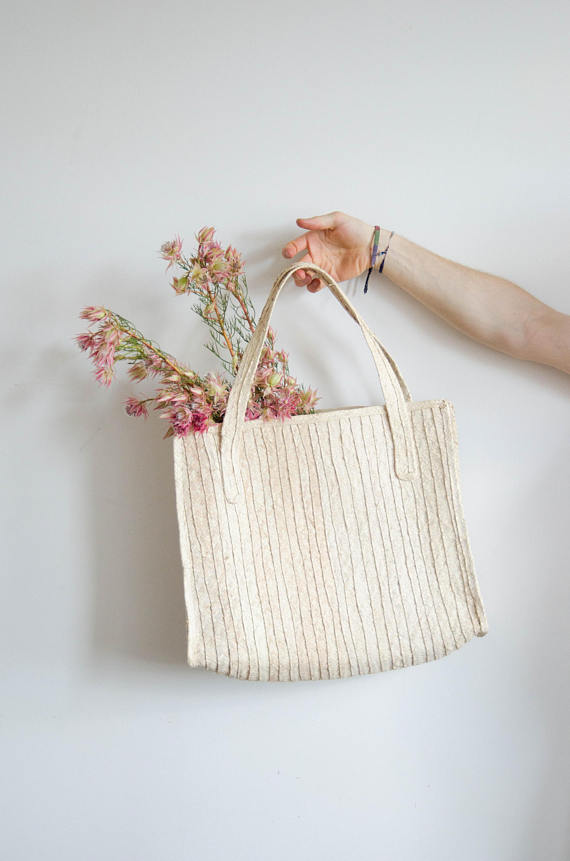 Où trouver le parfait sac de paille?