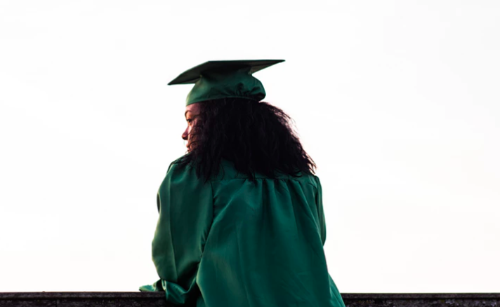 « Eille, â va-tu finir par l’avoir son diplôme? »