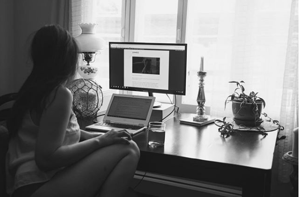 Interview : On a parlé de sexe sans tabous avec Alexine Quinn