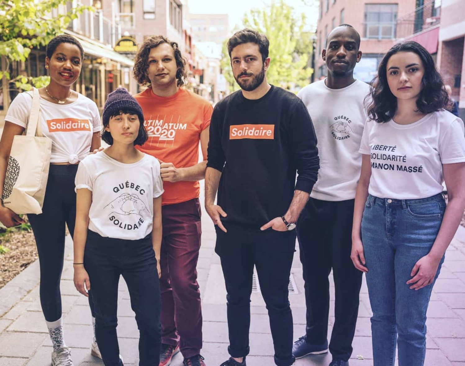 Québec solidaire lance des t-shirts et cotons ouatés made in Canada