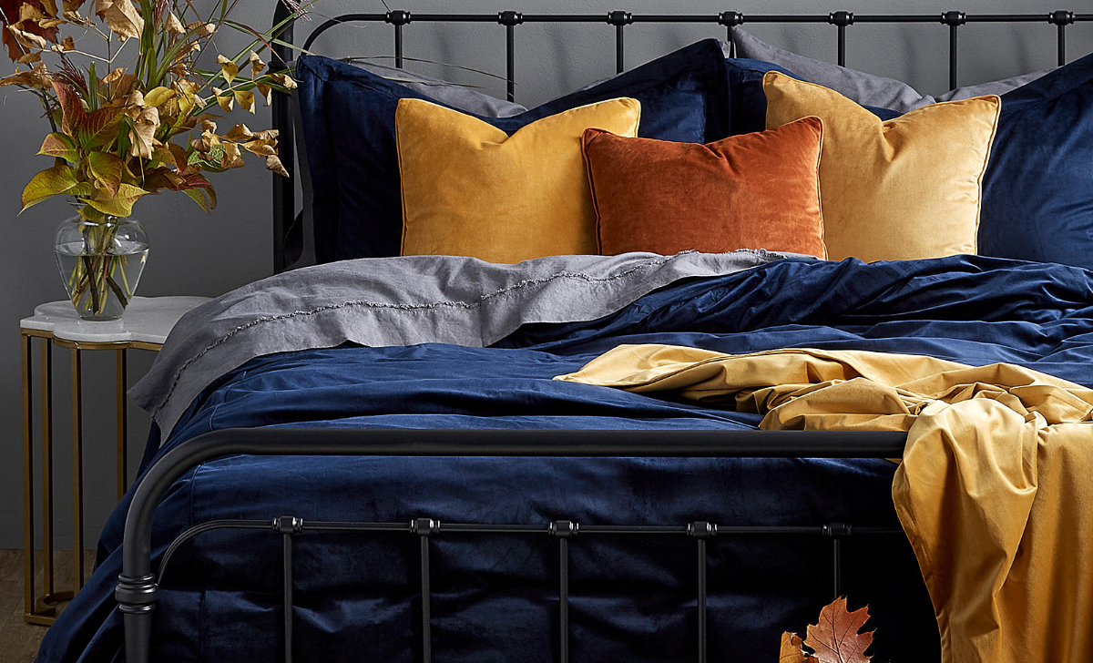 4 façons faciles d'intégrer la couleur Pantone 2020 dans votre décor