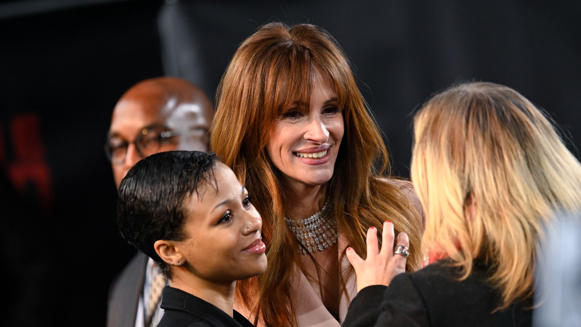 Julia Roberts splendide lors d’un visionnement spécial de Leave The World Behind!